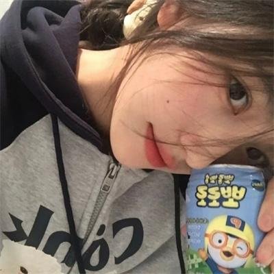 怪兽与女孩